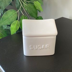 ✨ 3 for $35 ✨ Deane & White Sugar Hut